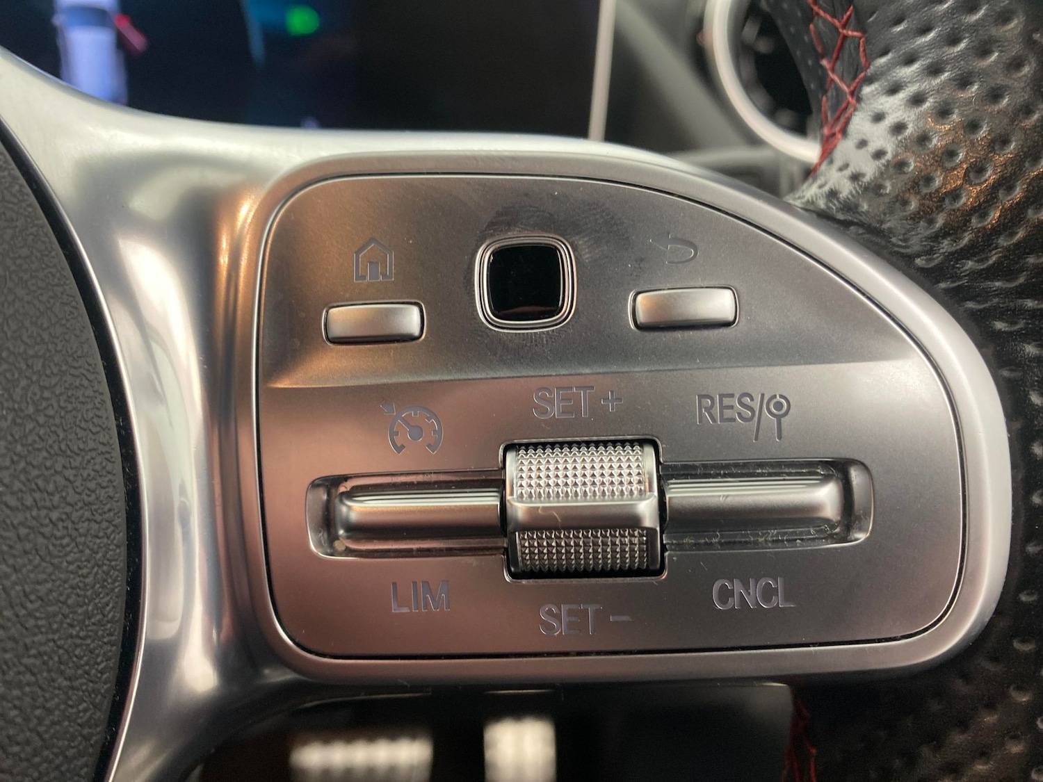 Used Mercedes-Benz GLA 2020 for sale - 77138092: Photo 20