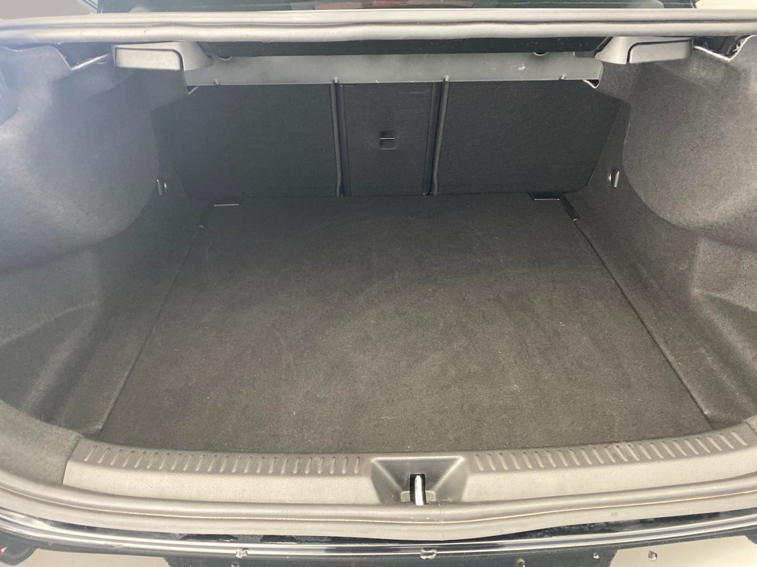 Used Mercedes-Benz A-Class 2019 for sale - 76526632: Photo 8