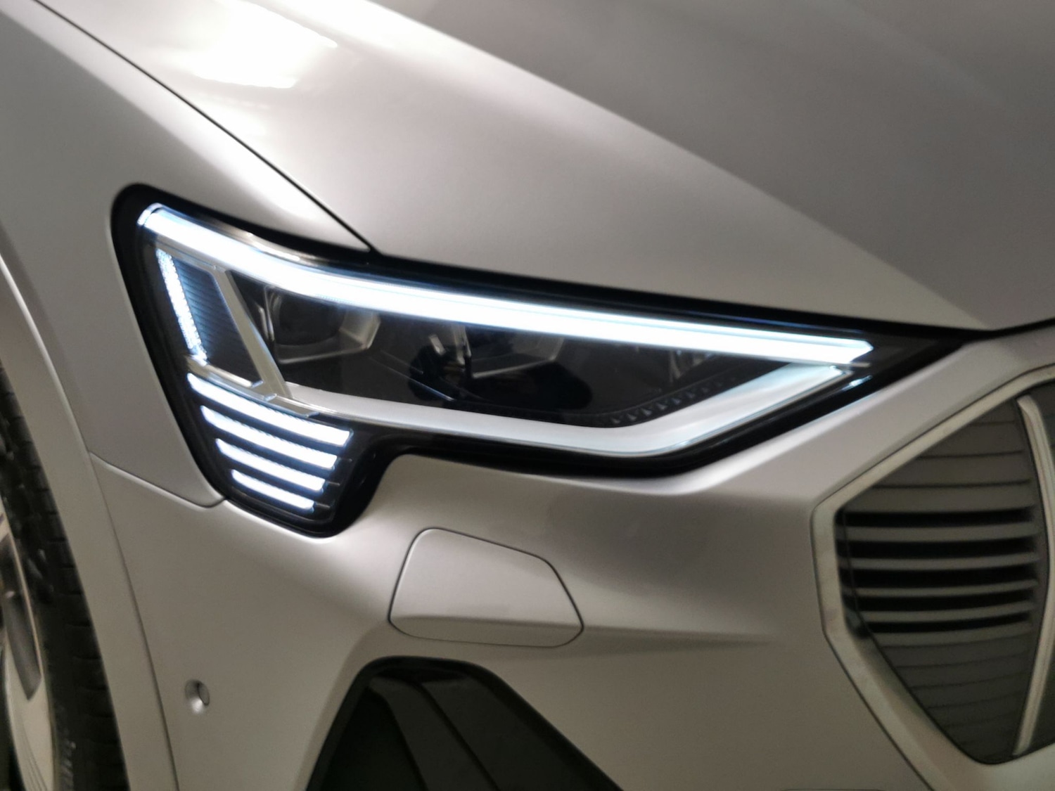 Used Audi e-tron 2022 for sale - 76362415: Photo 31