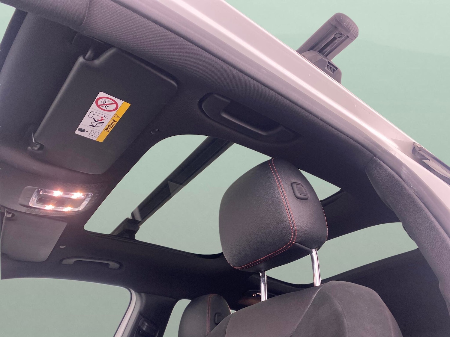 Used Mercedes-Benz GLB 2021 for sale - 76682198: Photo 5