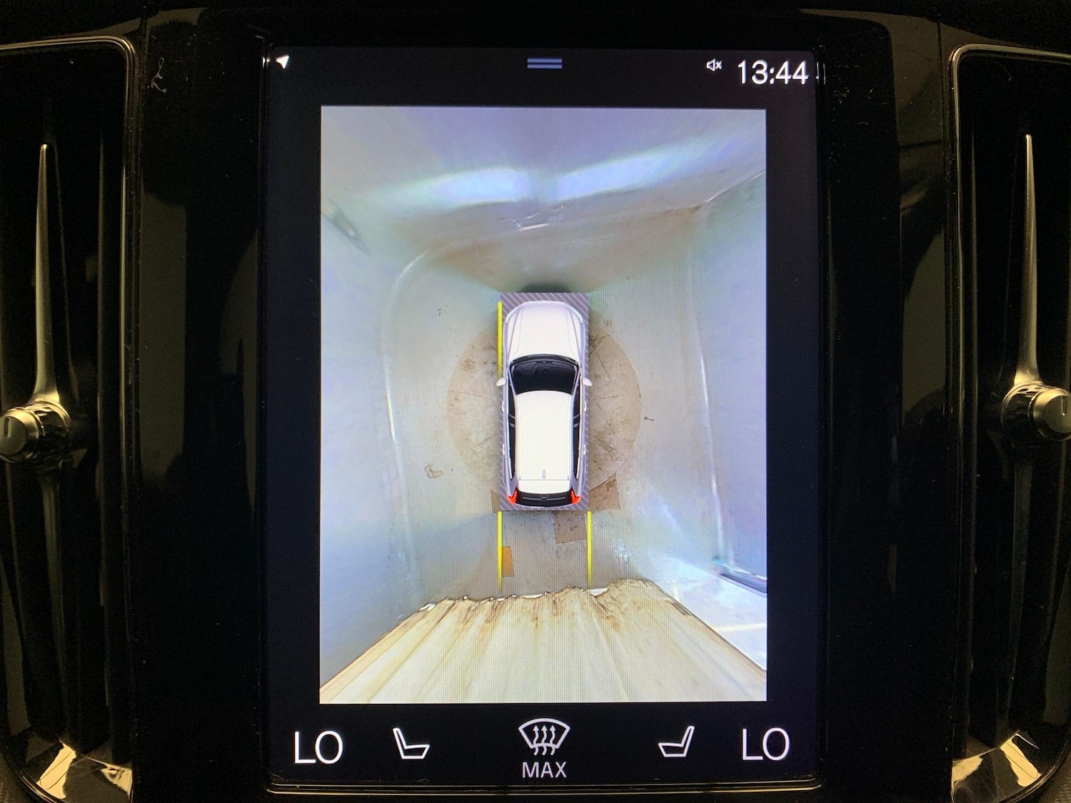 Used Volvo XC60 2019 for sale - 76557192: Photo 7