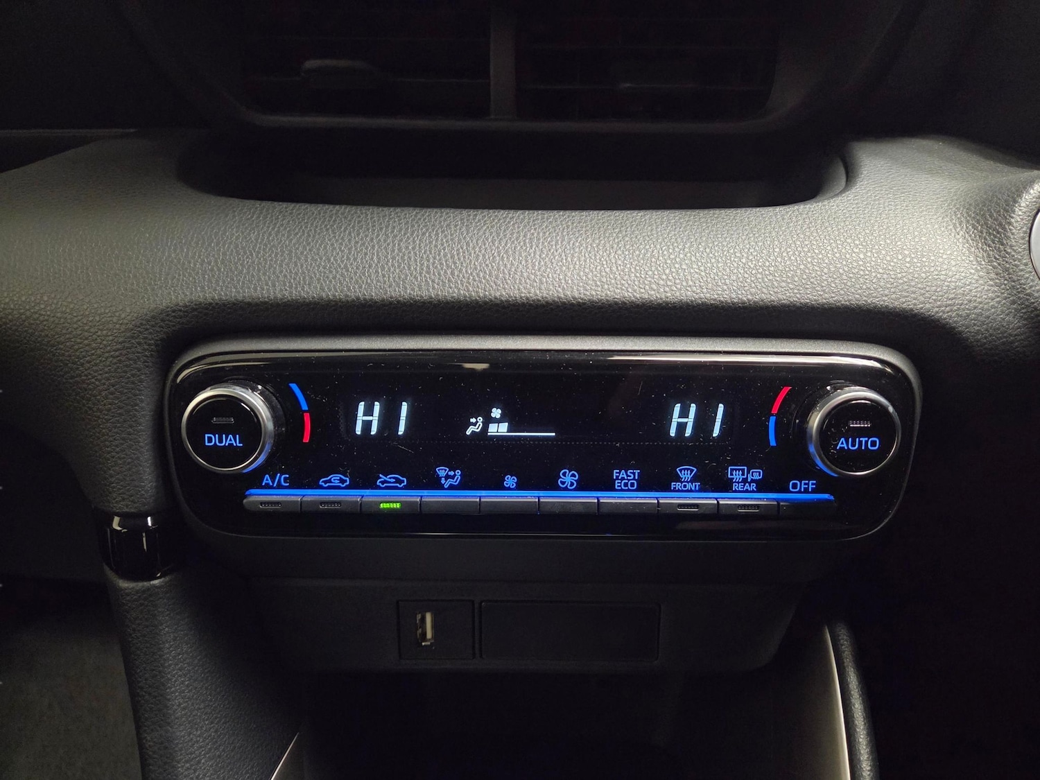 Used Mazda Mazda2 HYBRID 2023 for sale - 77797964: Photo 16