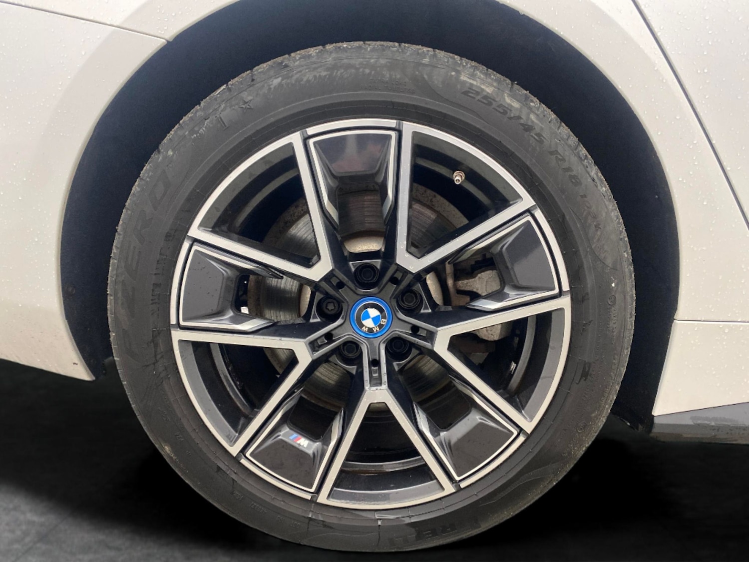 Used BMW i4 2022 for sale - 77398791: Photo 23