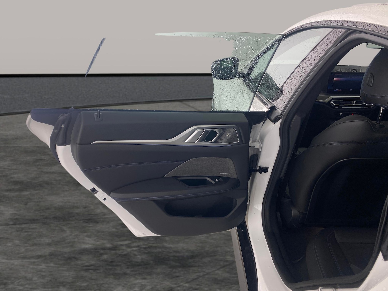 Used BMW i4 2022 for sale - 77398791: Photo 26