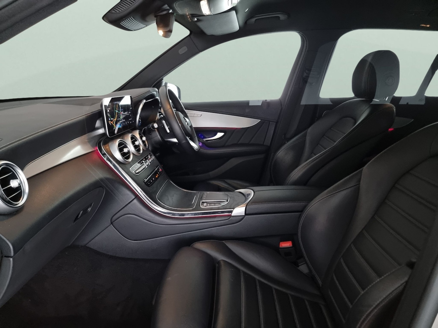 Used Mercedes-Benz GLC 2021 for sale - 76475409: Photo 4