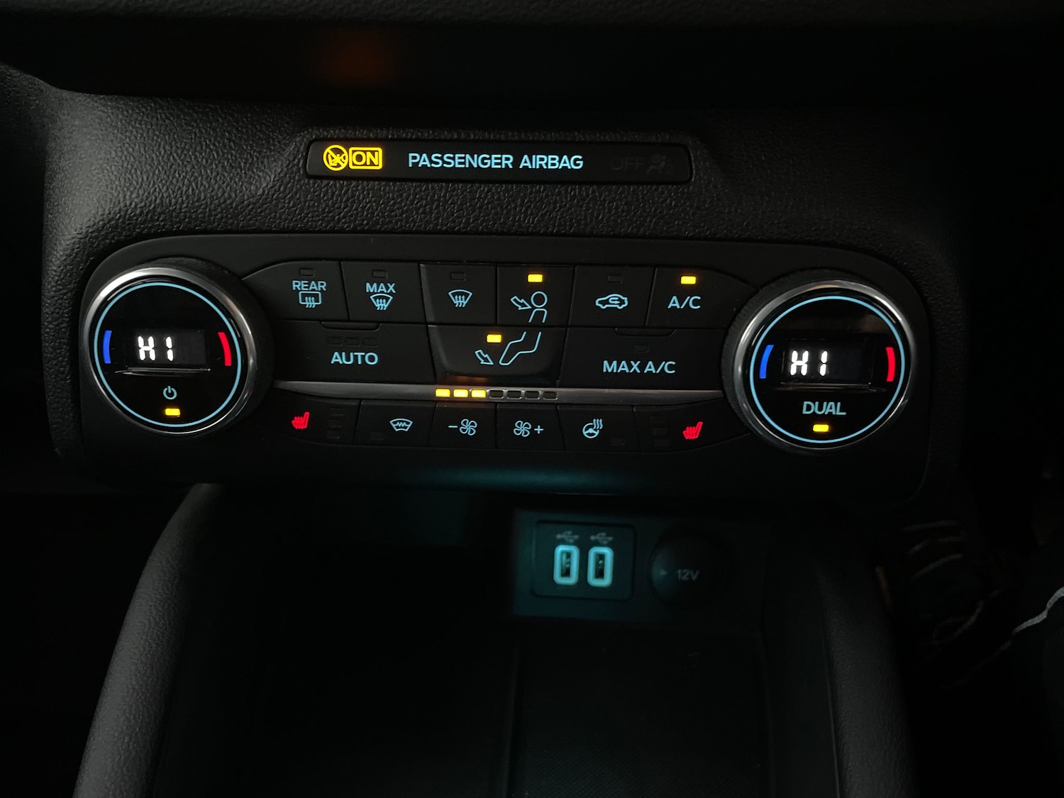 Used Ford Focus 2021 for sale - 77013281: Photo 20