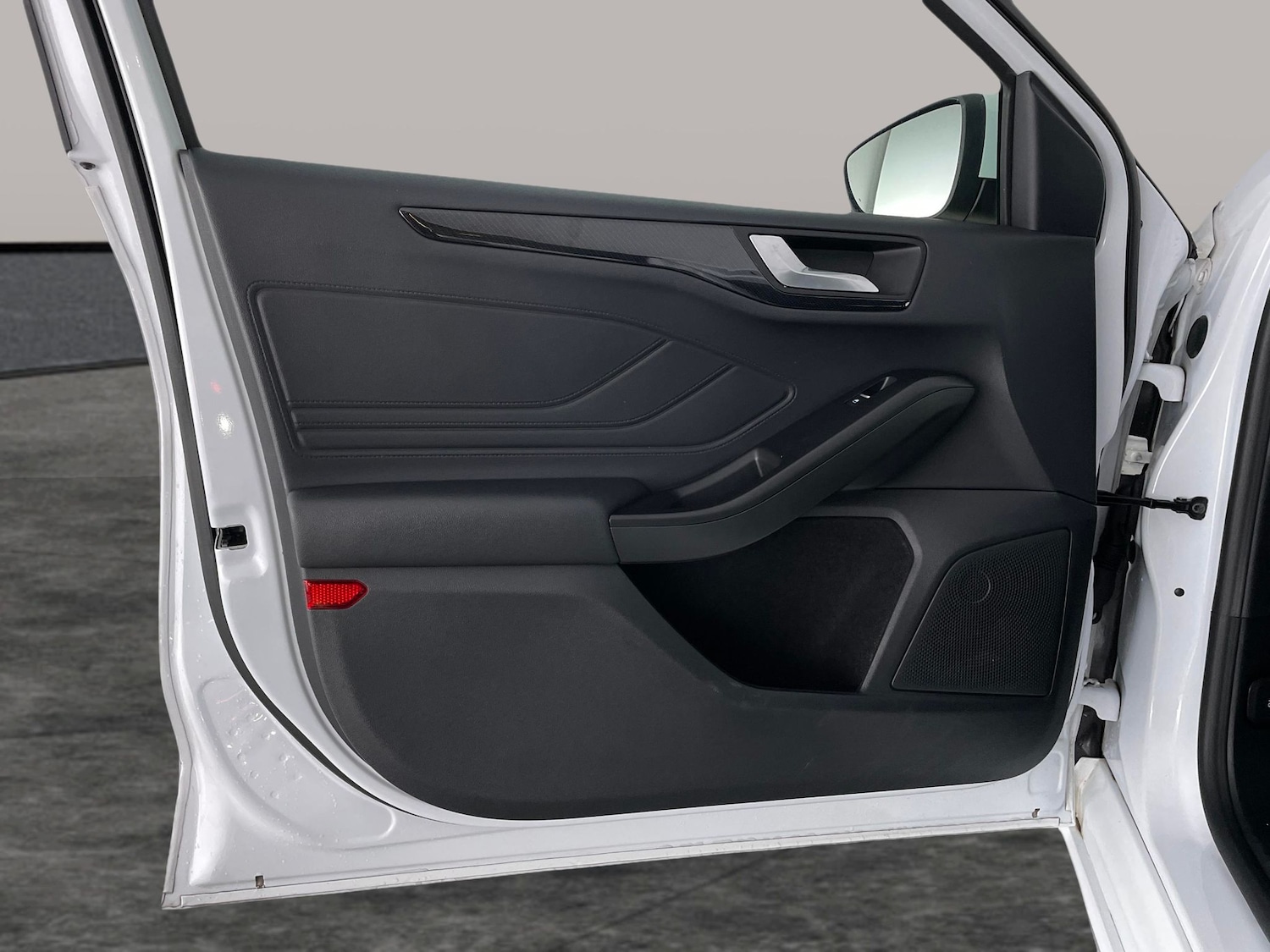 Used Ford Focus 2021 for sale - 77013281: Photo 30