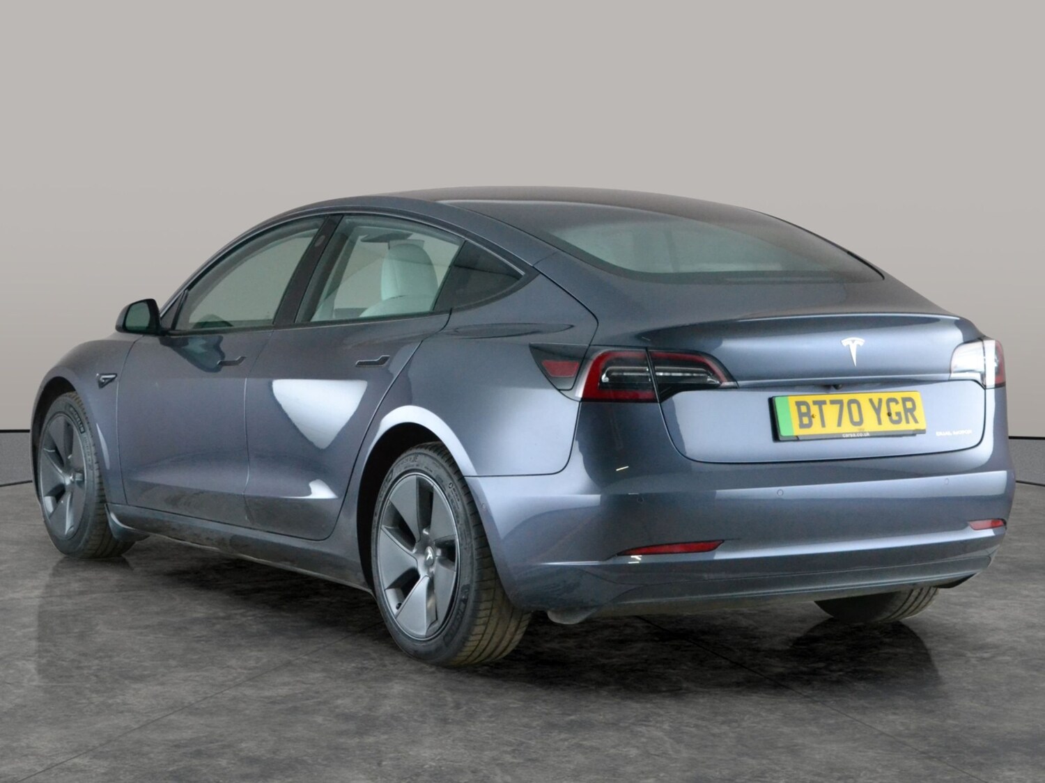 Used Tesla Model 3 2020 for sale - 77730700: Photo 14