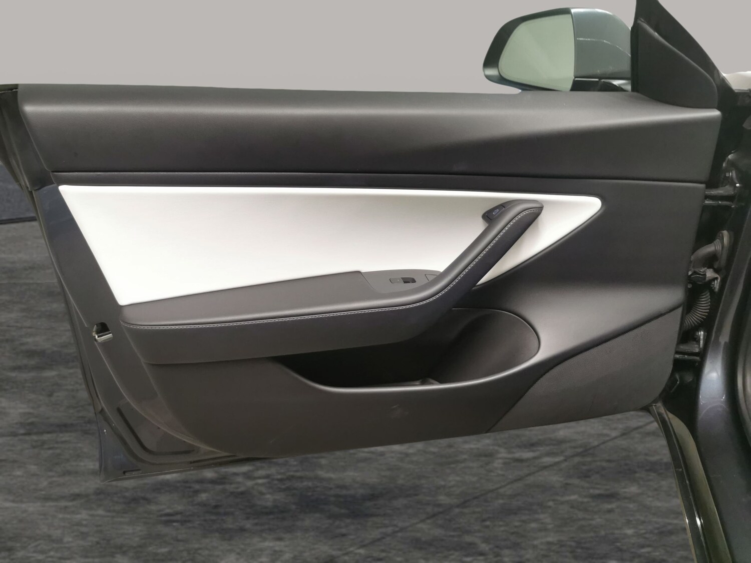 Used Tesla Model 3 2020 for sale - 77730700: Photo 31