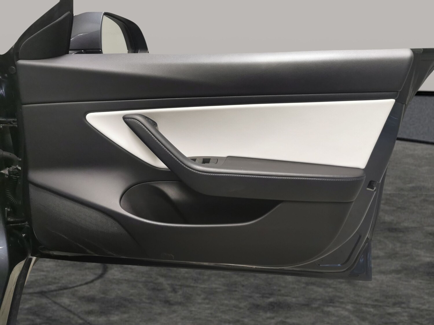 Used Tesla Model 3 2020 for sale - 77730700: Photo 34