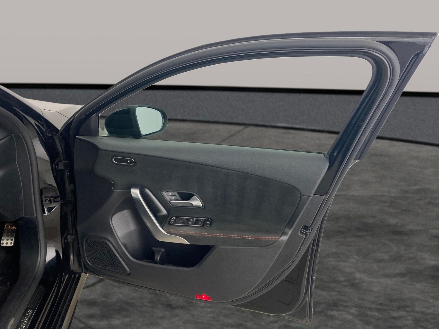 Used Mercedes-Benz A-Class 2020 for sale - 77995498: Photo 30