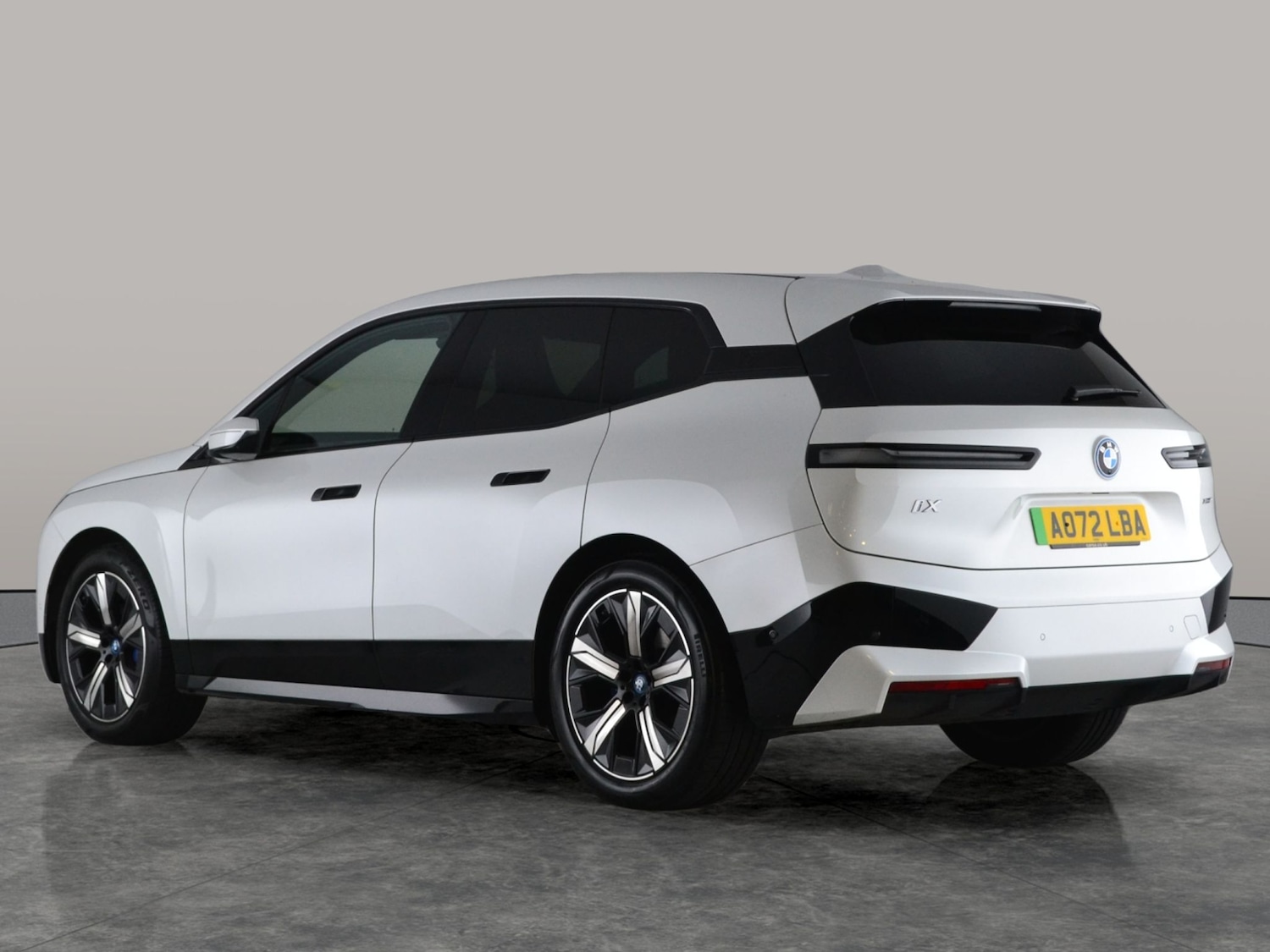 Used BMW iX 2022 for sale - 76271709: Photo 10