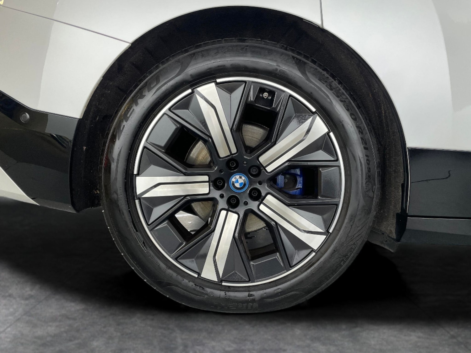 Used BMW iX 2022 for sale - 76271709: Photo 38