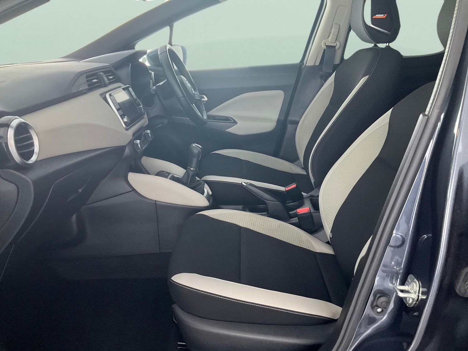 Used Nissan Micra 2022 for sale - 76475387: Photo 4