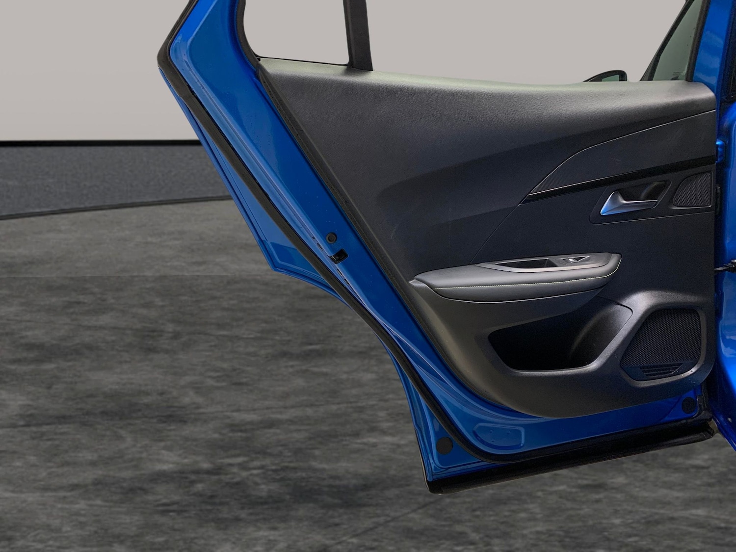 Used Peugeot 2008 2022 for sale - 76931967: Photo 27