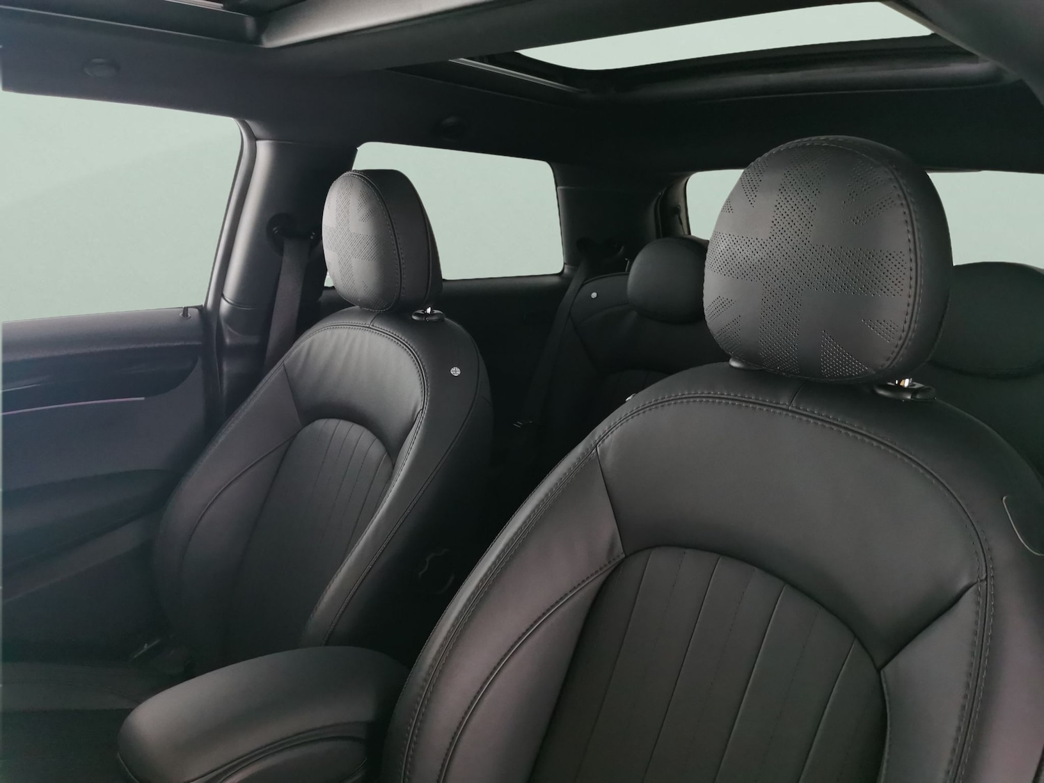 Used MINI Hatch 2022 for sale - 77404339: Photo 8