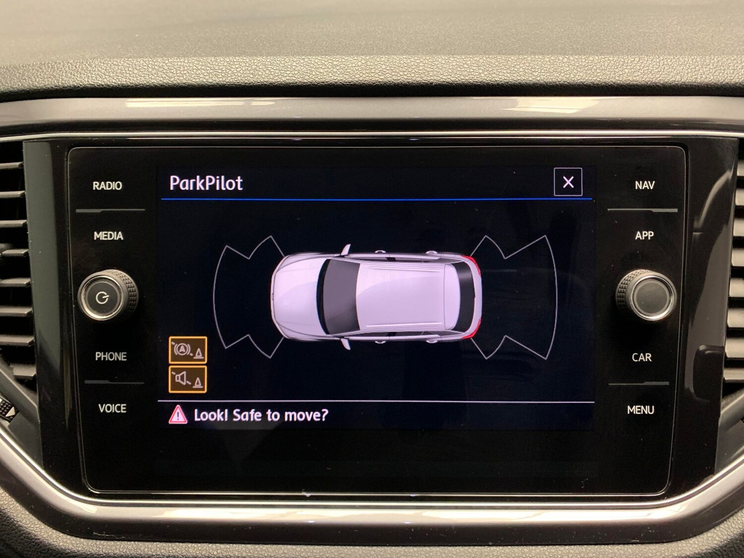 Used Volkswagen T-Roc 2019 for sale - 77178561: Photo 16