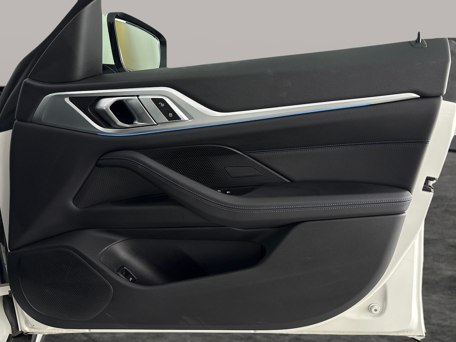 Used BMW i4 2022 for sale - 77138055: Photo 35