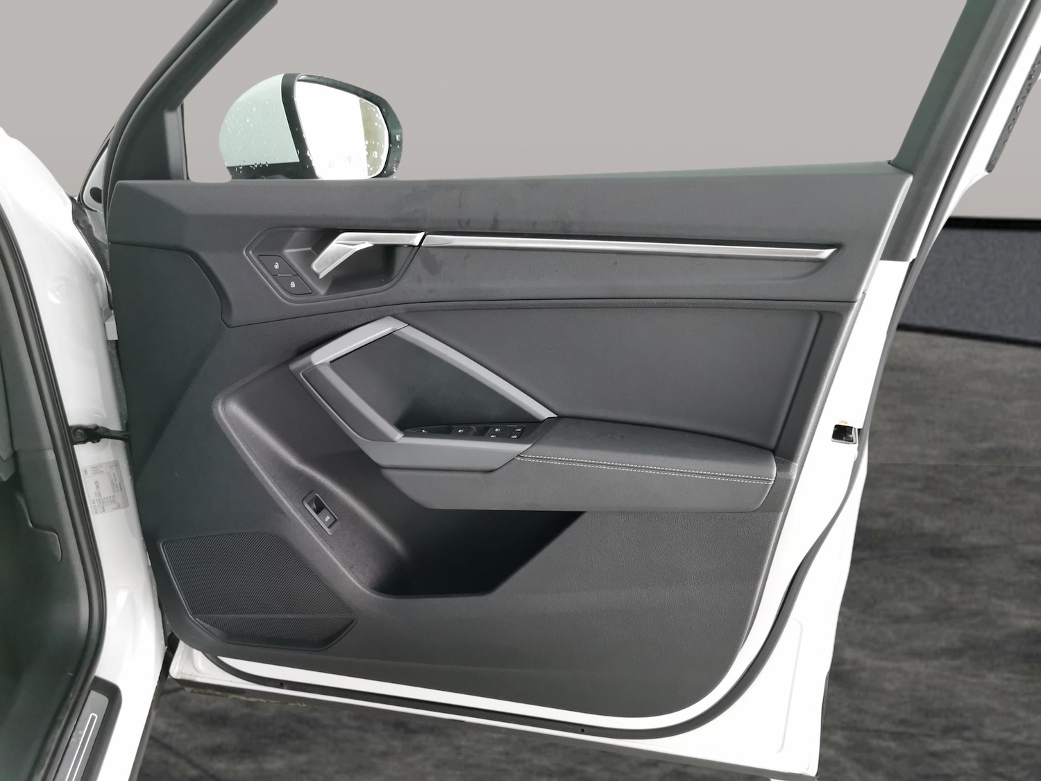 Used Audi Q3 2024 for sale - 77482524: Photo 31