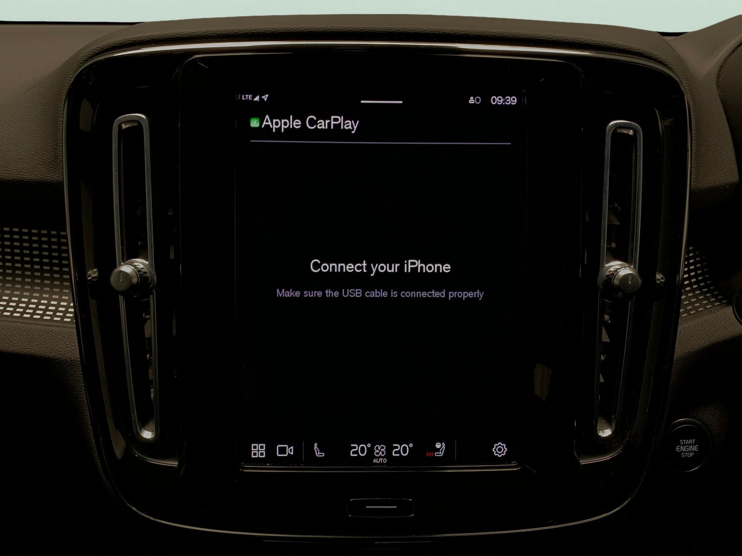 Used Volvo XC40 2022 for sale - 76704032: Photo 13