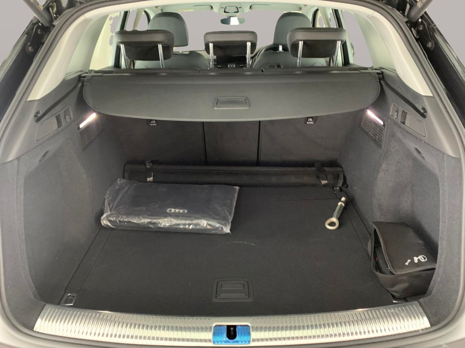 Used Audi Q5 2022 for sale - 76937793: Photo 29