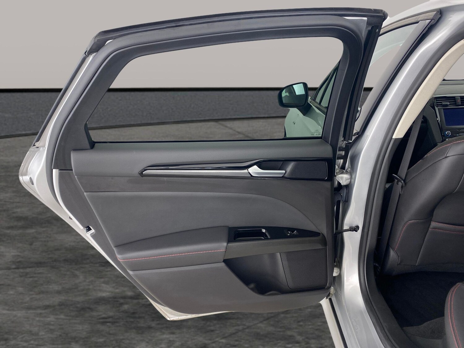 Used Ford Mondeo for sale - 77984693: Photo 24