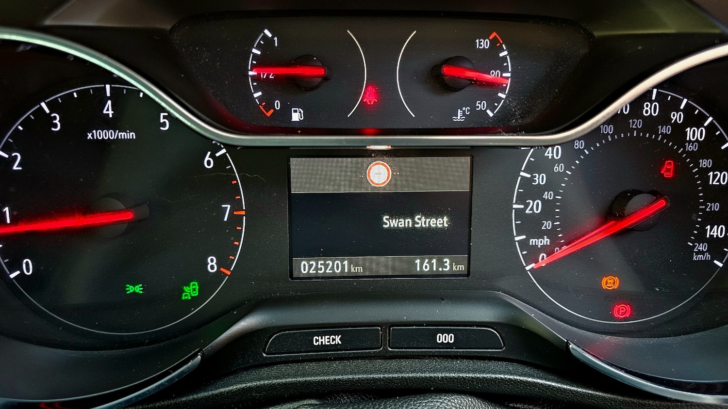 Used Vauxhall Crossland 2024 for sale - 77740157: Photo 15