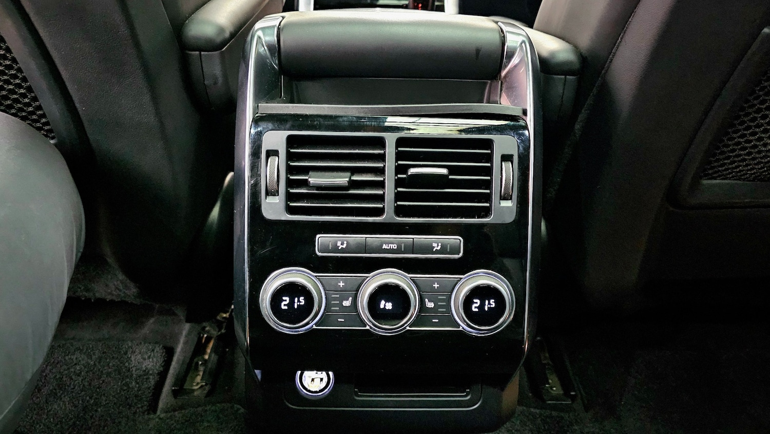 Used Land Rover Range Rover Sport 2016 for sale - 76330950: Photo 15