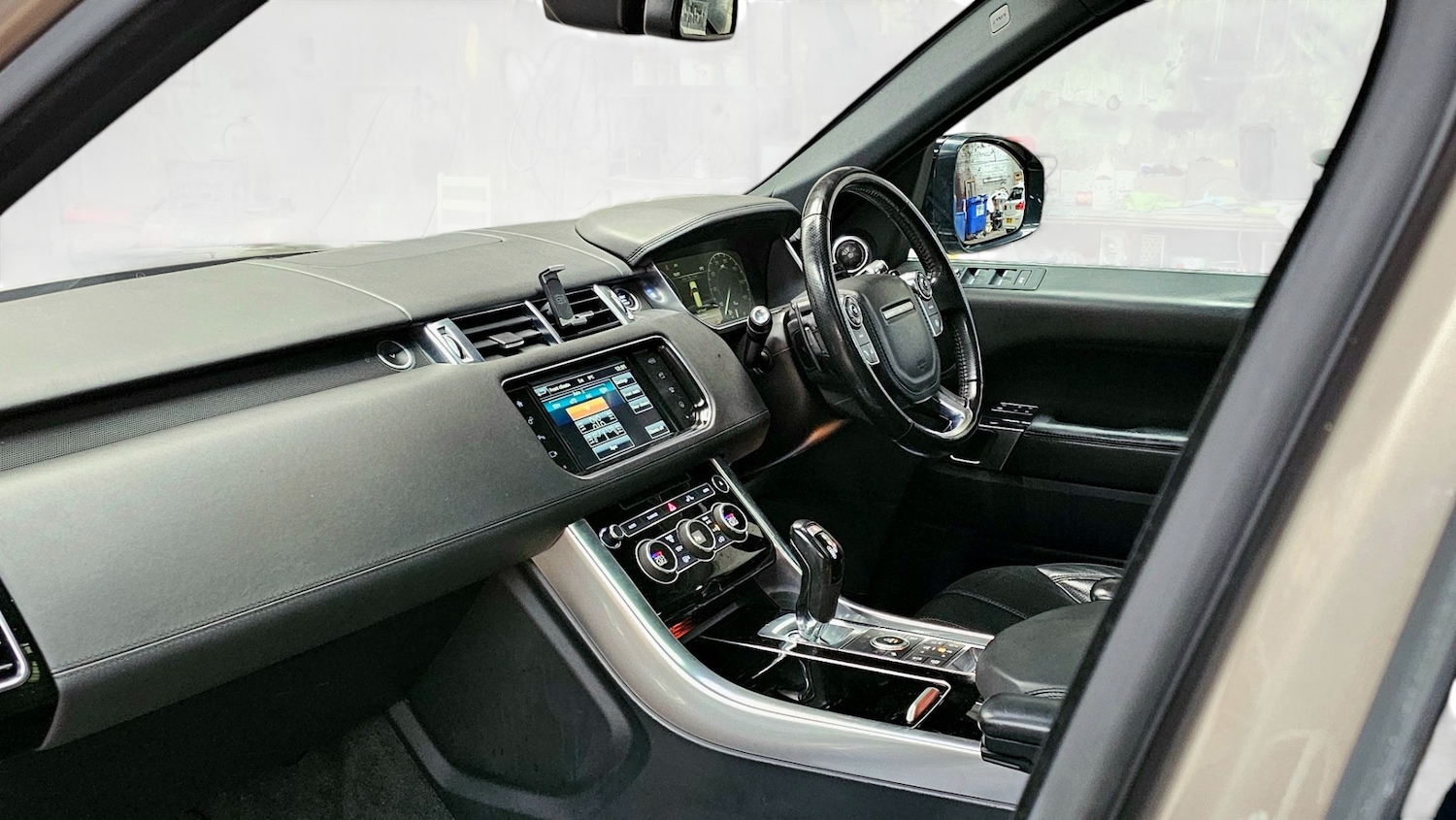 Used Land Rover Range Rover Sport 2016 for sale - 76330950: Photo 17