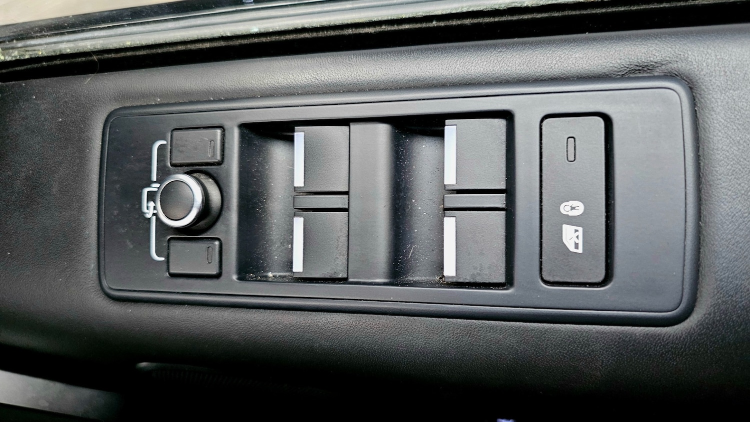 Used Land Rover Range Rover Sport 2016 for sale - 76330950: Photo 35