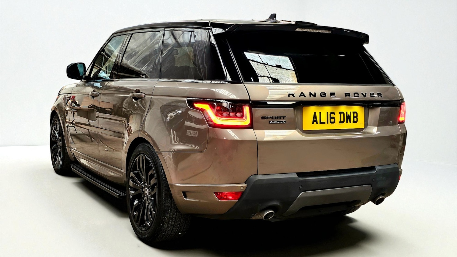 Used Land Rover Range Rover Sport 2016 for sale - 76330950: Photo 5