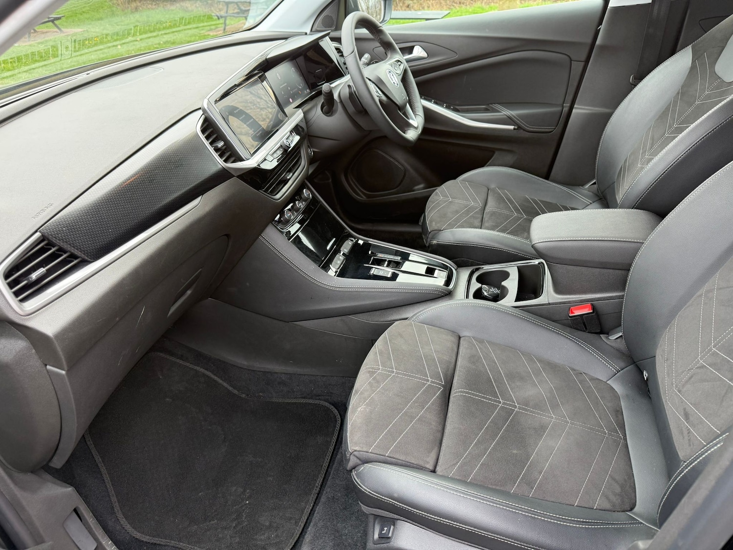 Used Vauxhall Grandland 2024 for sale - 77989850: Photo 9