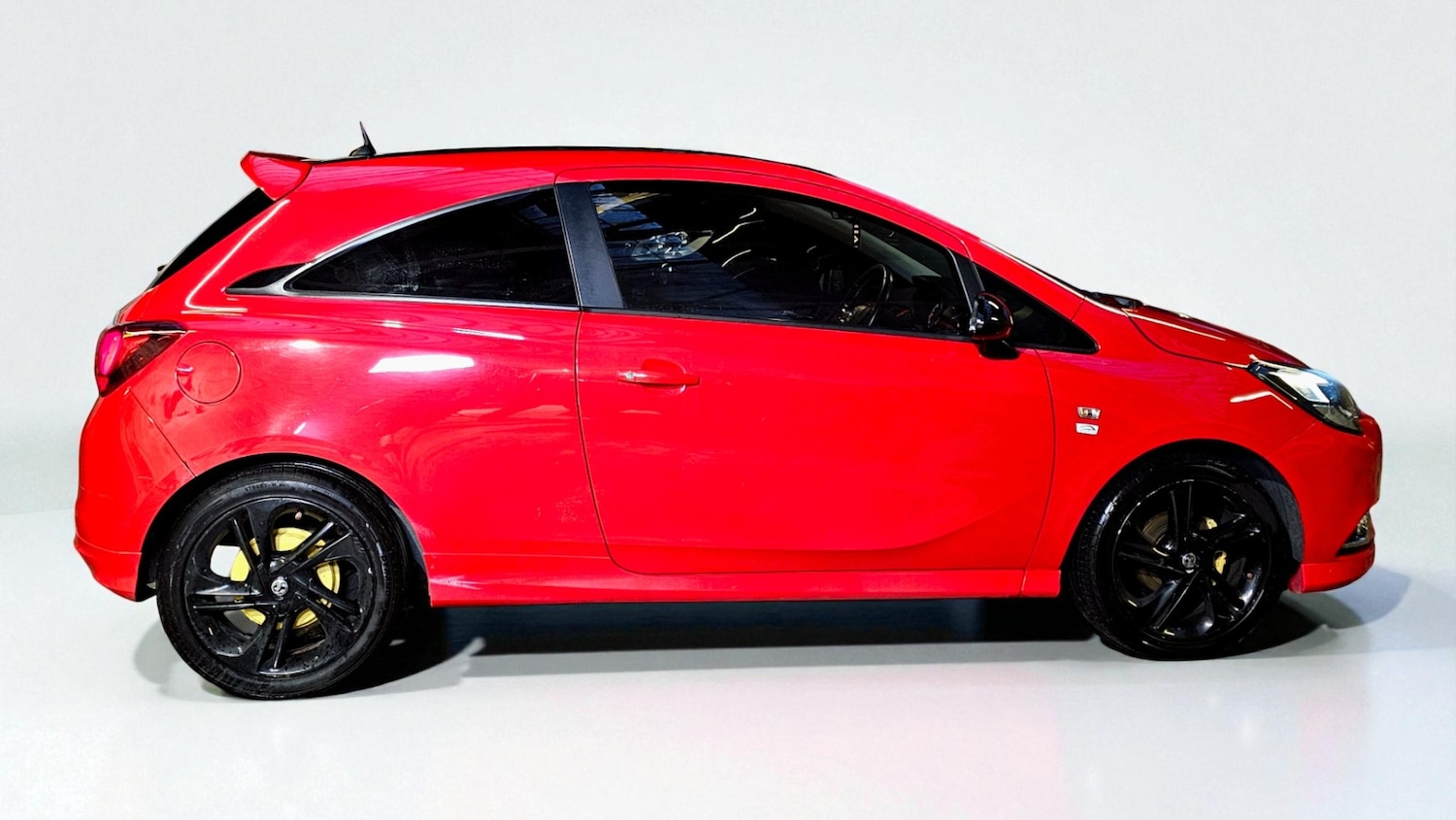 Used Vauxhall Corsa 2015 for sale - 76613672: Photo 2