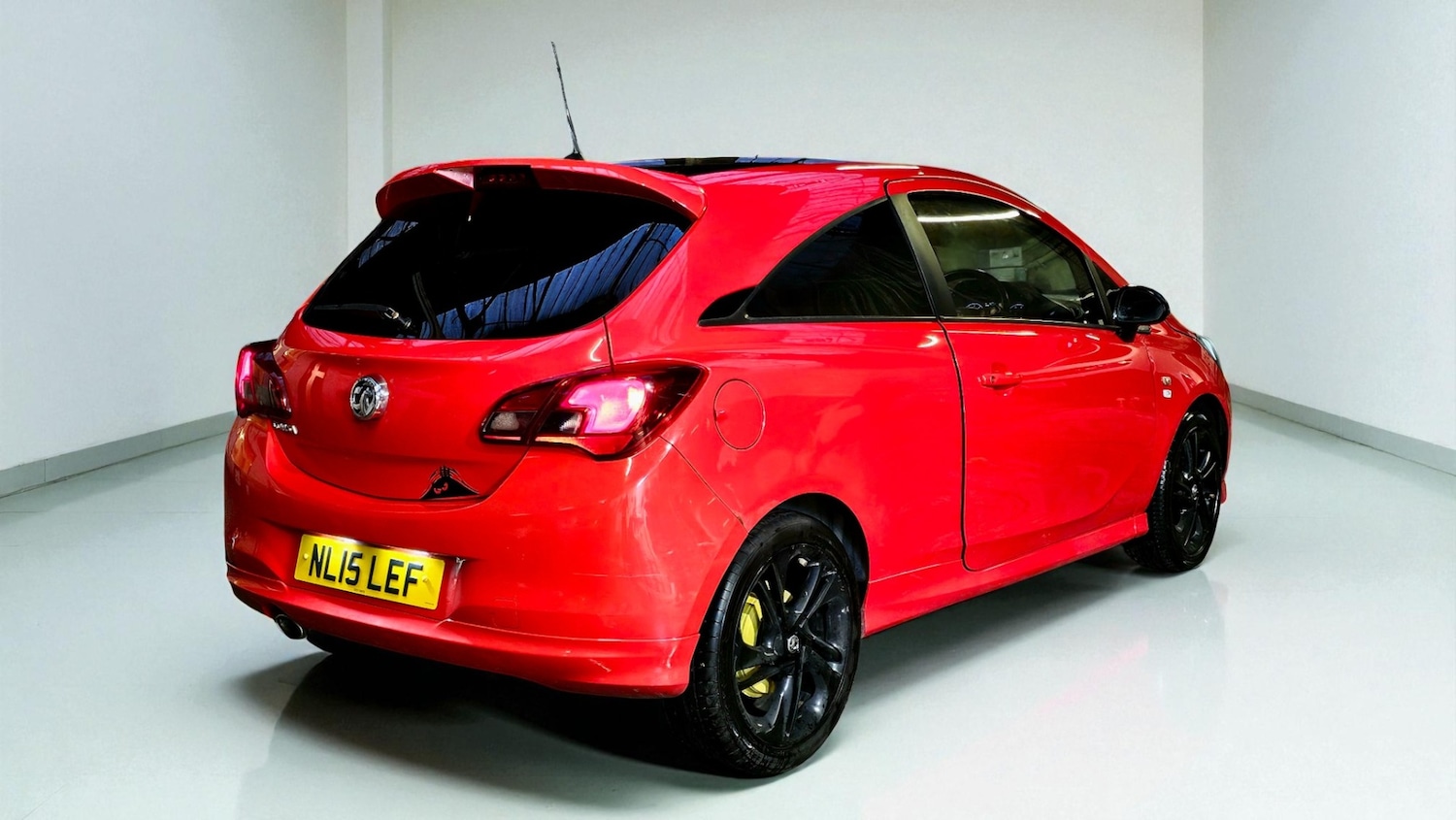 Used Vauxhall Corsa 2015 for sale - 76613672: Photo 3