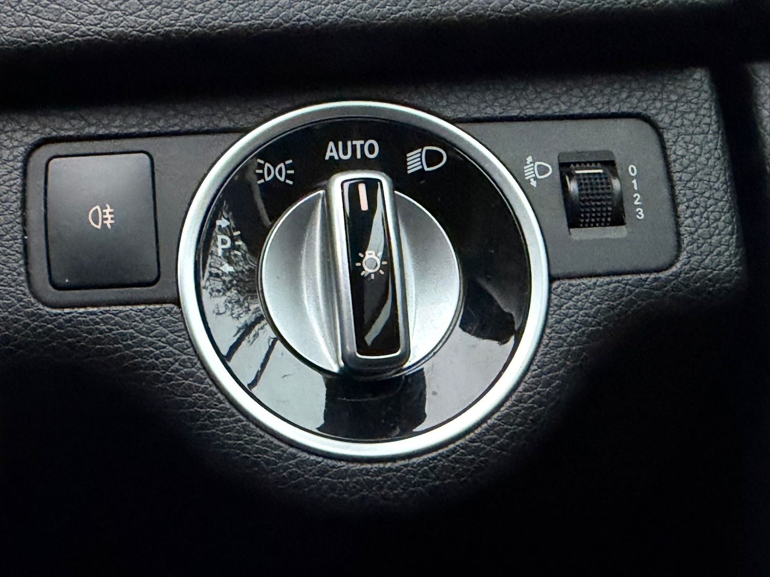 Used Mercedes-Benz C Class 2013 for sale - 76941334: Photo 21