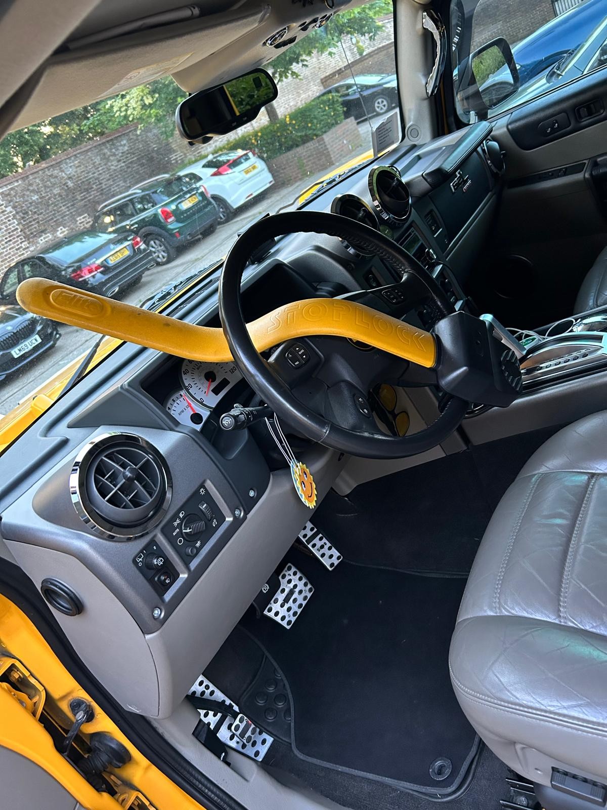 Used Hummer H2 2005 for sale - 77459687: Photo 5