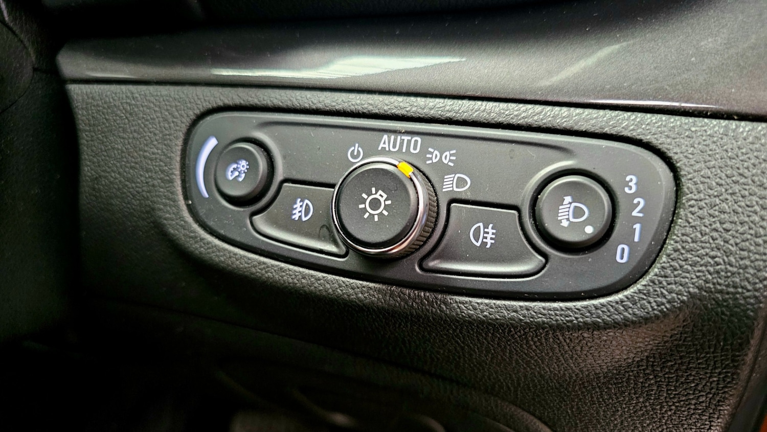 Used Vauxhall Mokka X 2018 for sale - 76625664: Photo 25