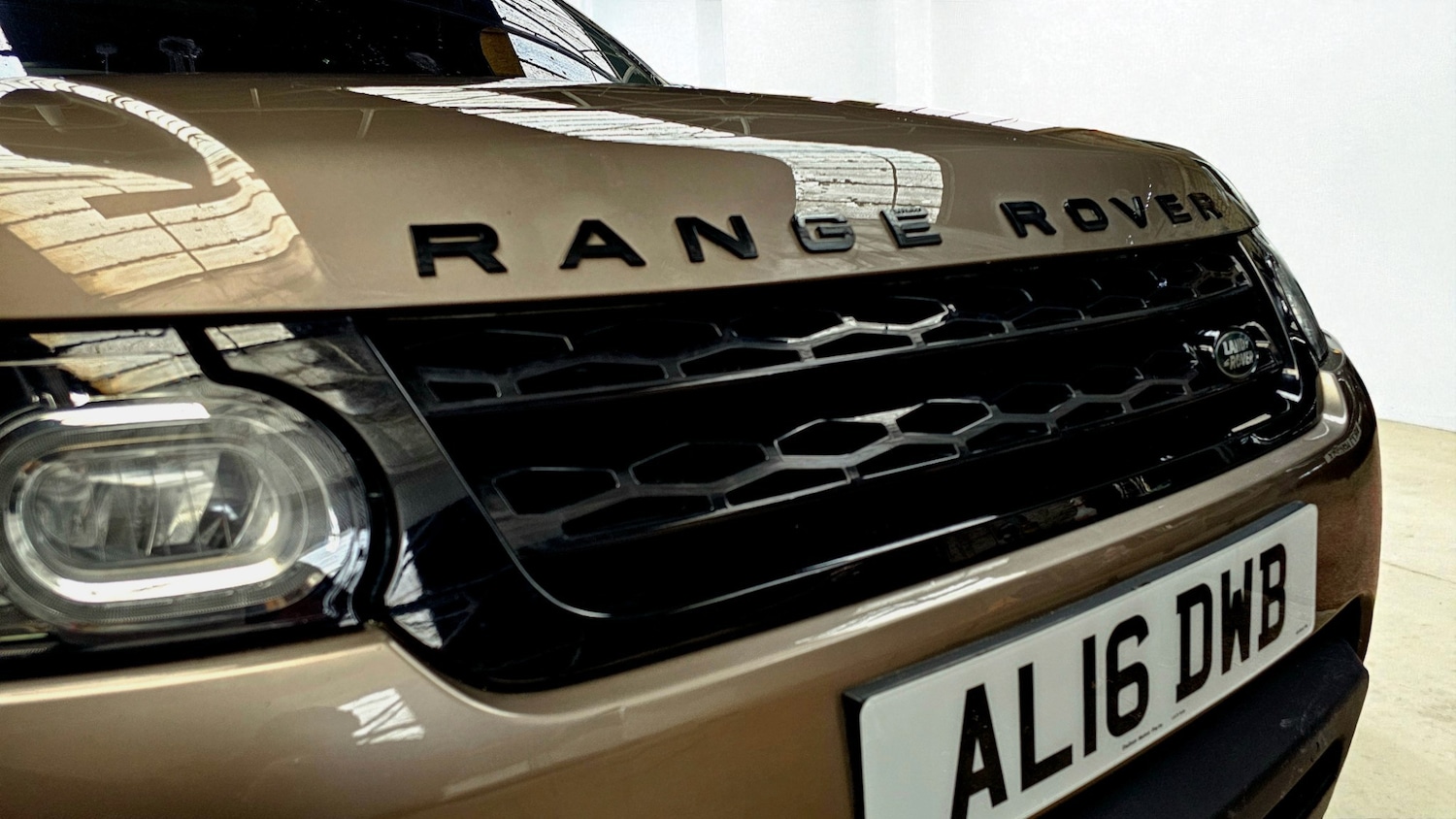 Used Land Rover Range Rover Sport 2016 for sale - 77459689: Photo 8