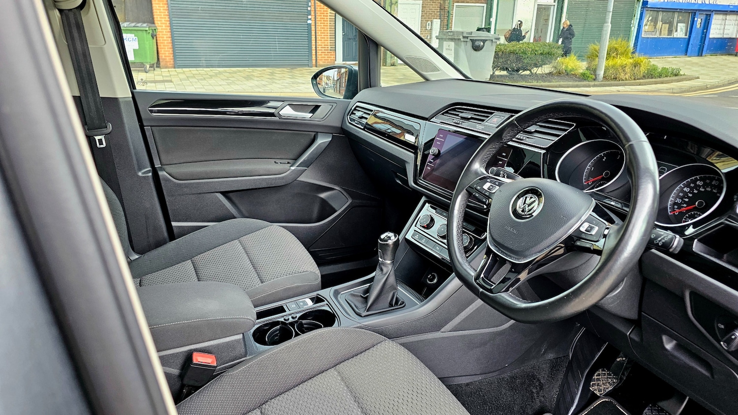 Used Volkswagen Touran 2017 for sale - 77904328: Photo 19