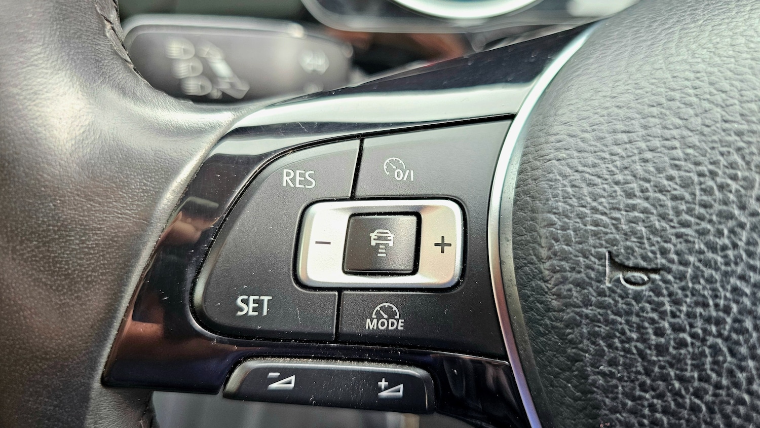 Used Volkswagen Touran 2017 for sale - 77904328: Photo 28