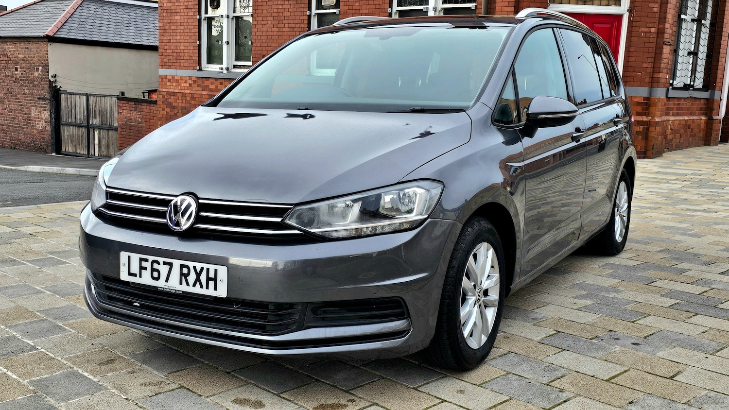 Used Volkswagen Touran 2017 for sale - 77904328: Photo 7