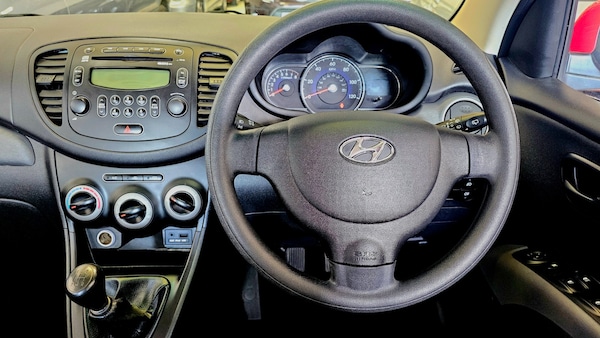 Used Hyundai i10 2013 for sale - 74732569: Photo 10