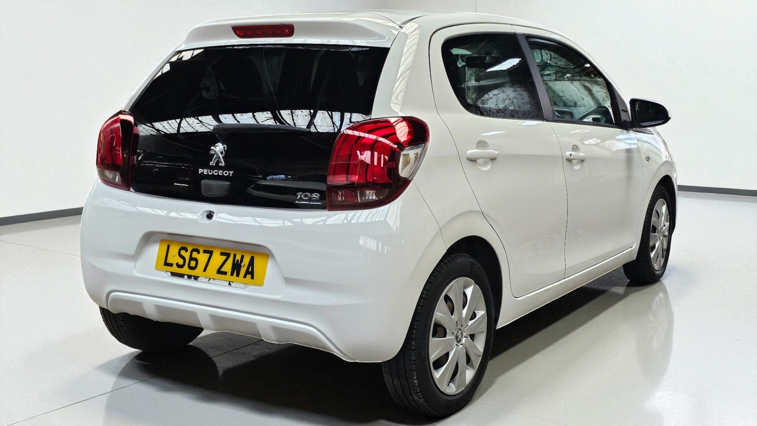 Used Peugeot 108 2018 for sale - 77459685: Photo 3