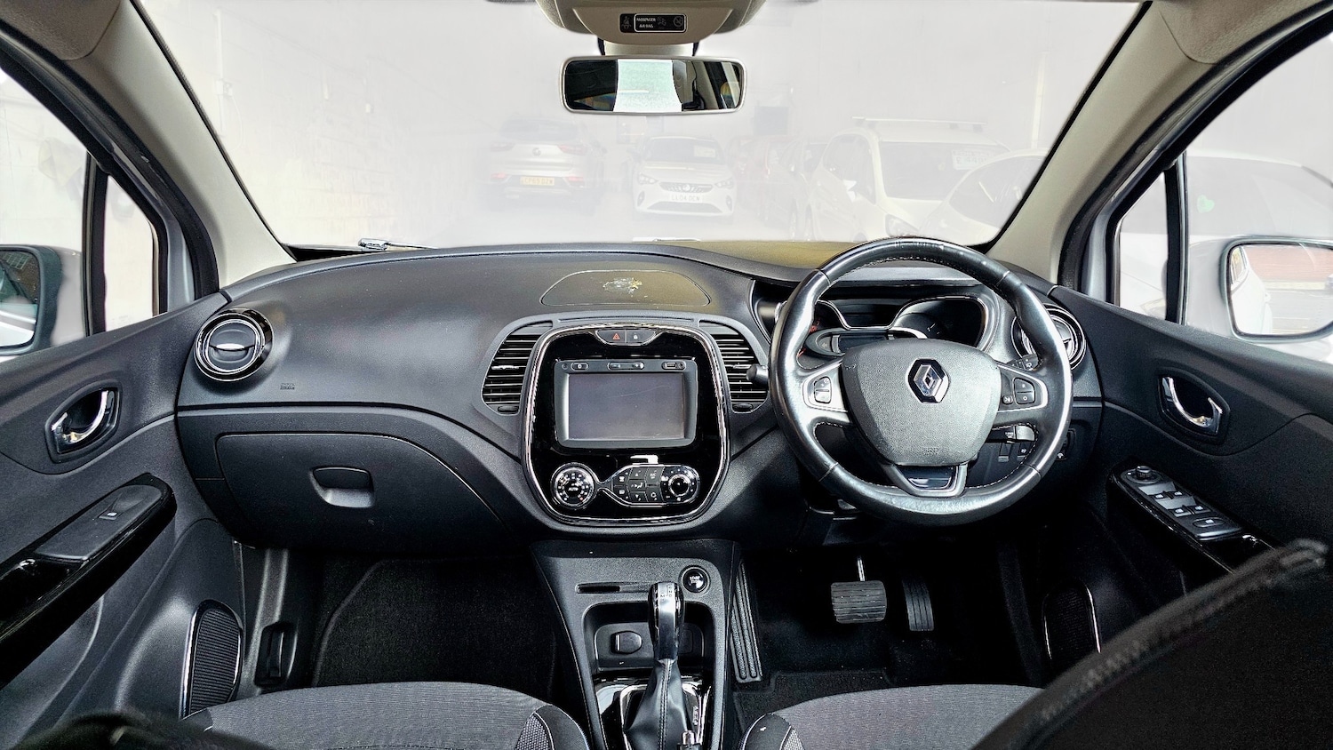 Used Renault Captur 2017 for sale - 77459678: Photo 10