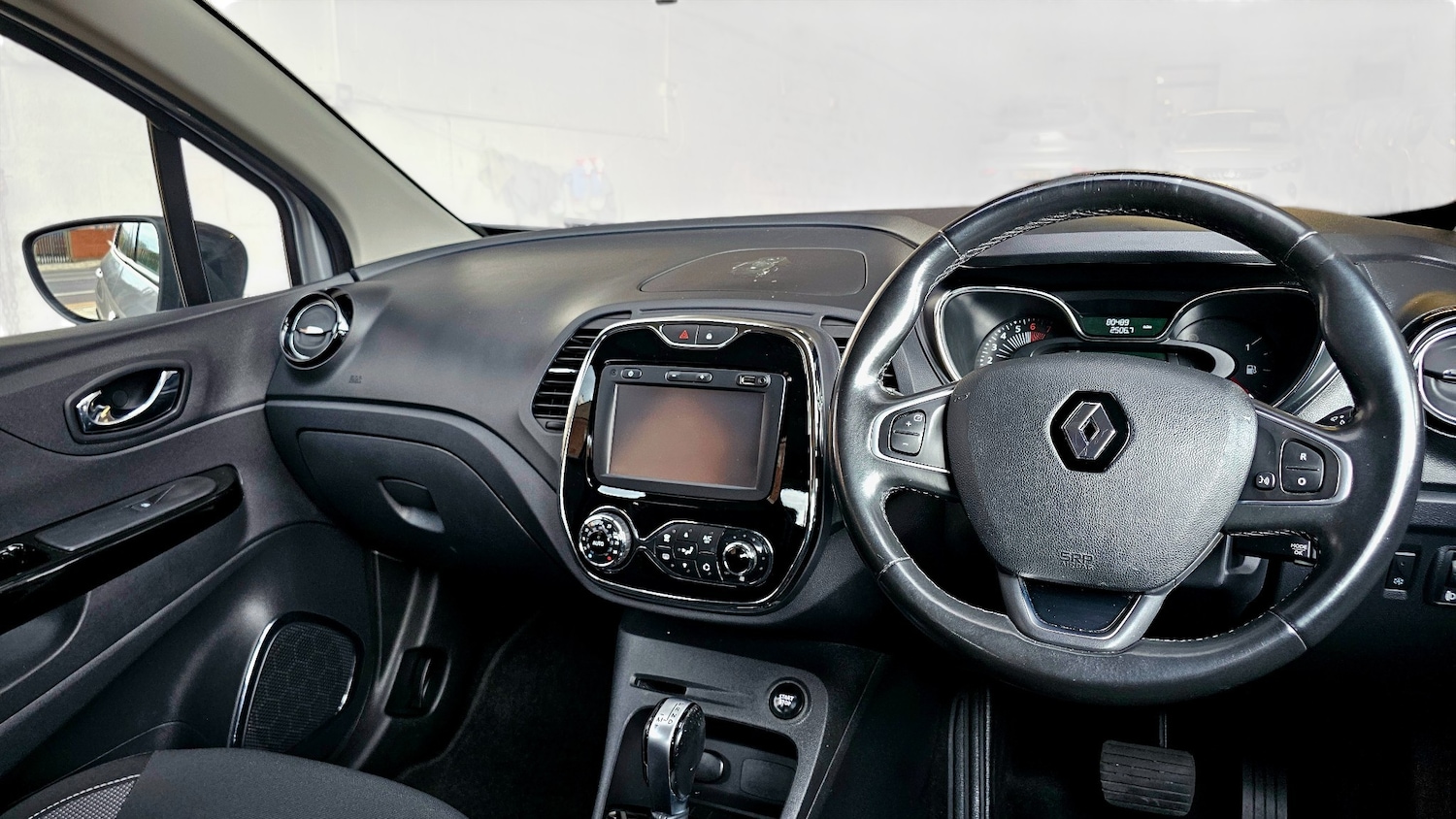 Used Renault Captur 2017 for sale - 77459678: Photo 13