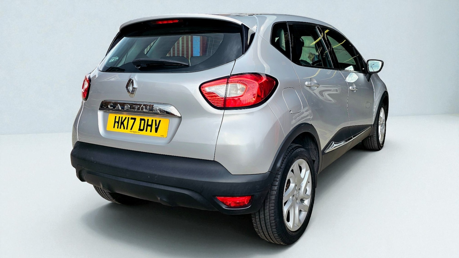 Used Renault Captur 2017 for sale - 77459678: Photo 3