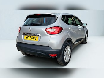 Used Renault Captur 2017 for sale - 77459678: Photo