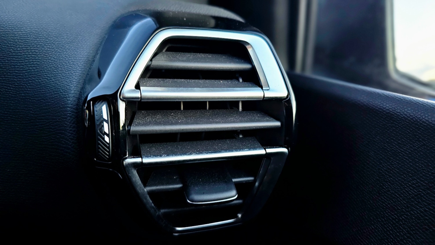 Used Citroen C4 2024 for sale - 76739003: Photo 30