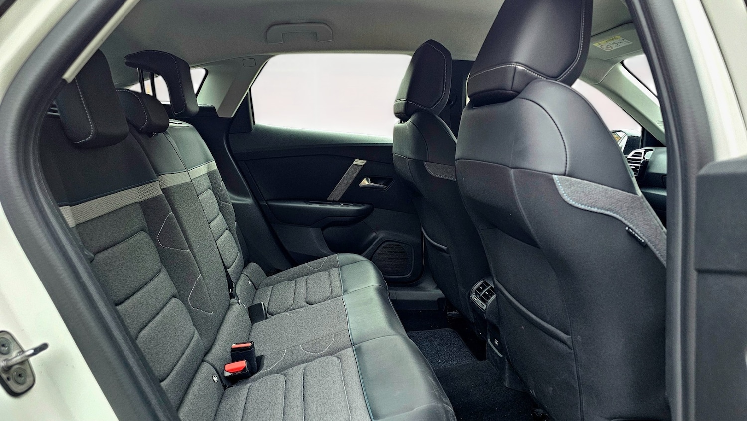 Used Citroen C4 2022 for sale - 76379280: Photo 8