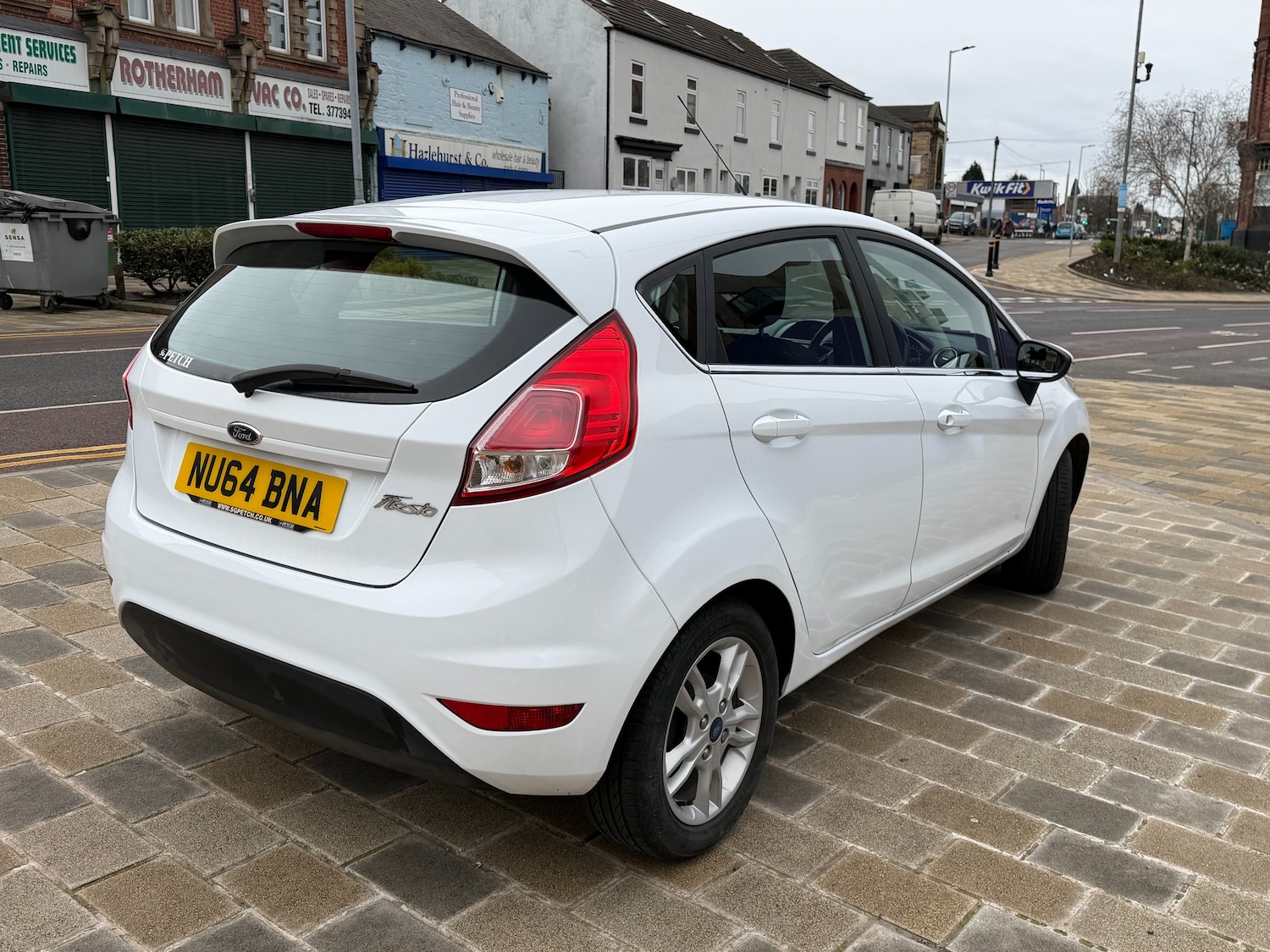 Used Ford Fiesta 2014 for sale - 77897444: Photo 4